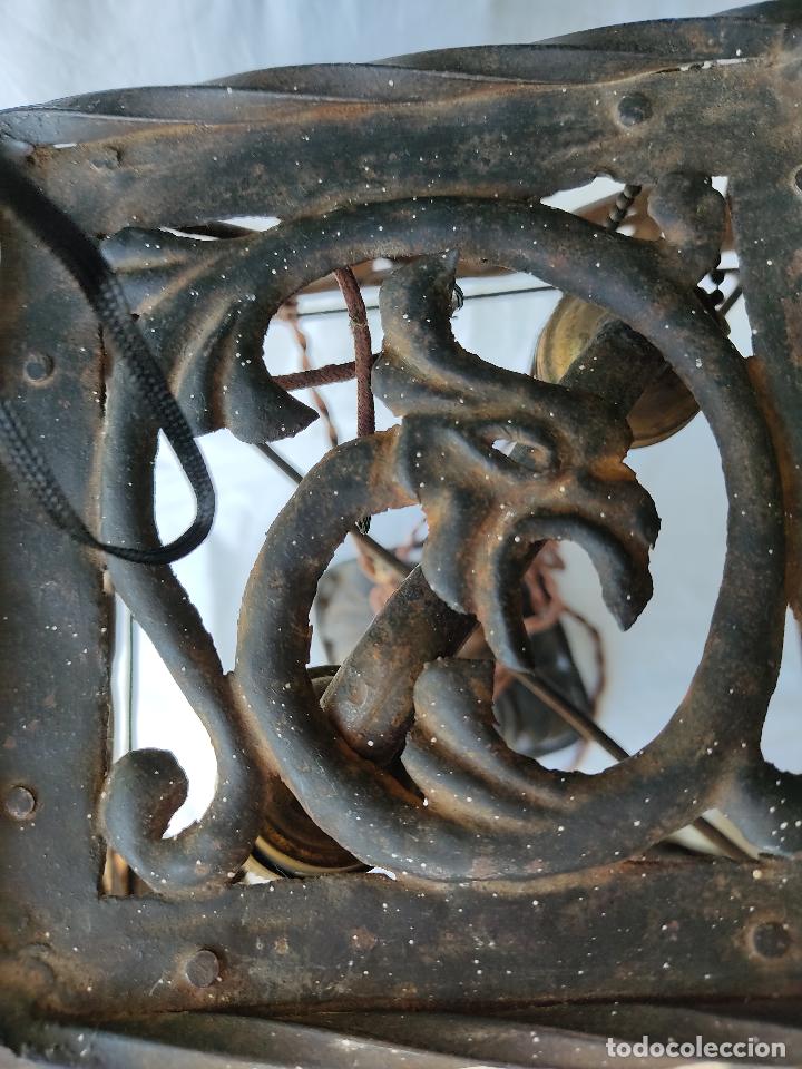 Antig&uuml;edades: Antigua l&aacute;mpara de hierro forjado - Foto 10