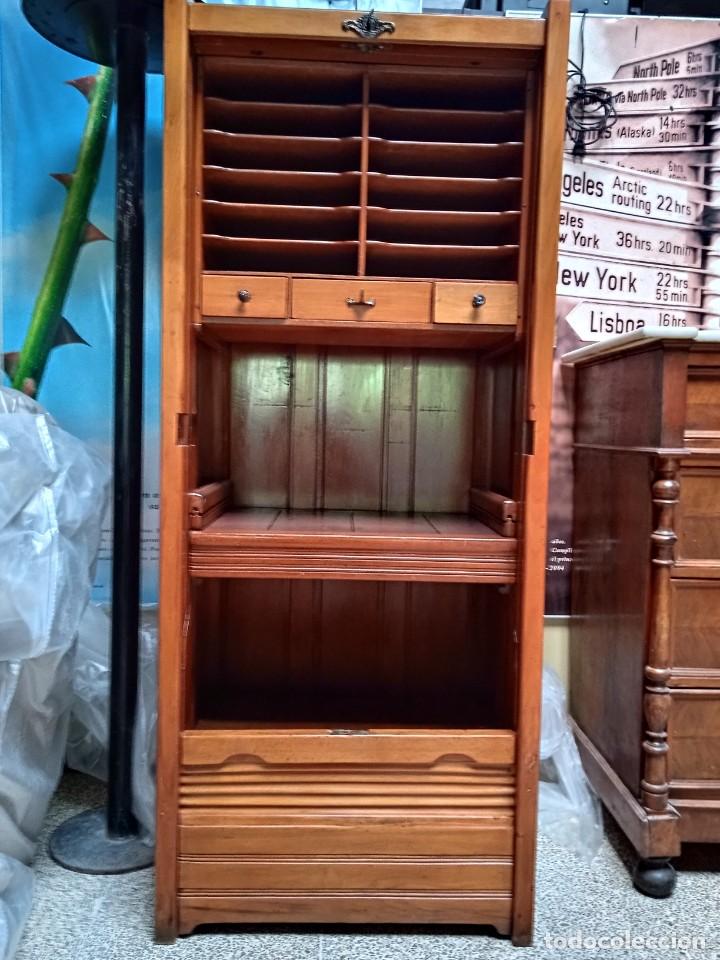 Antig&uuml;edades: Armario antiguo - Foto 2