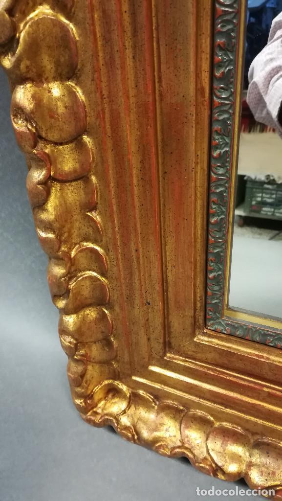 Antig&uuml;edades: ESPEJO CON MARCO DE MADERA CON PAN DE ORO - Foto 5