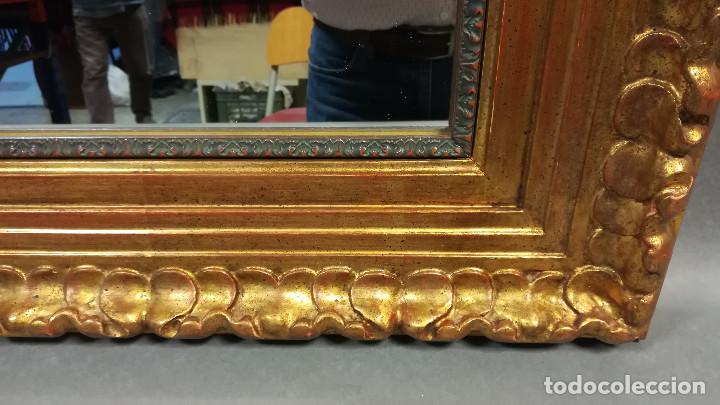 Antig&uuml;edades: ESPEJO CON MARCO DE MADERA CON PAN DE ORO - Foto 8