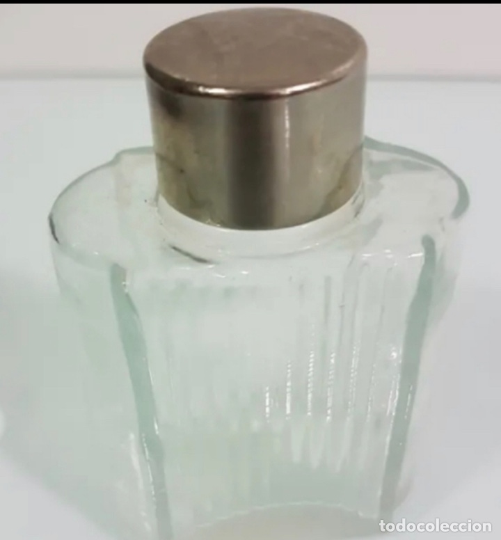 Antig&uuml;edades: Peque&ntilde;a botella cristal esenciero - Foto 1