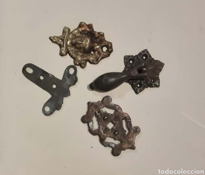 Antig&uuml;edades: DIFERENTES BRONCES SIGLO XVIII - Foto 1