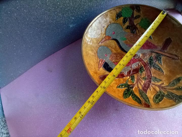 Antig&uuml;edades: FRUTERO - CENTRO DE MESA - de bronce y esmalte - India - Foto 3
