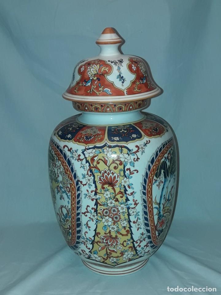 Antigüedades: Precioso tibor porcelana fina china con excepcional decoración oriental 37cm - Foto 4 - 313044768