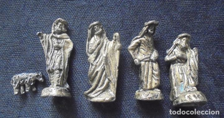 Antig&uuml;edades: 5 Piezas religiosas de metal - Foto 1