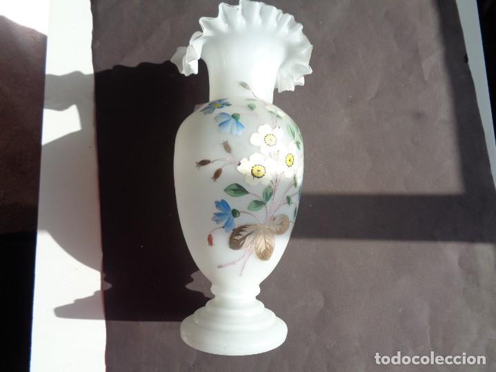 Antig&uuml;edades: JARRON DE OPALINA. 34 CM. - Foto 5