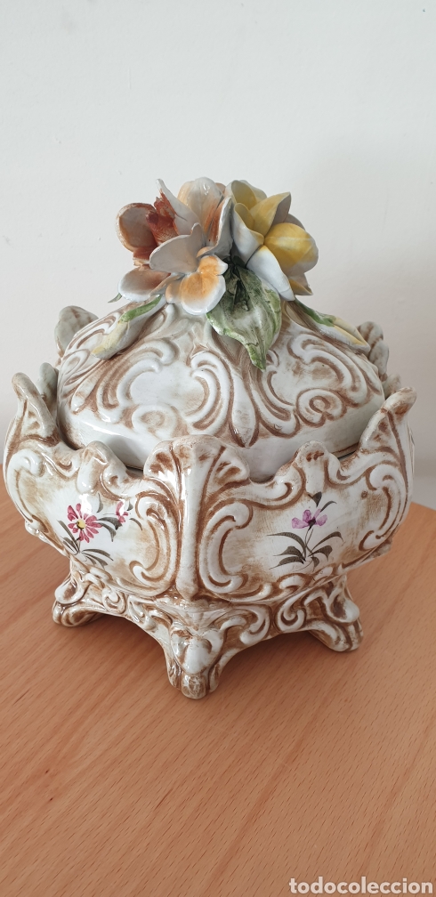 Antig&uuml;edades: Precioso centro de mesa estilo Capodimonte - Foto 1