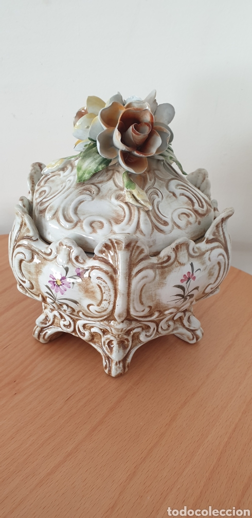 Antig&uuml;edades: Precioso centro de mesa estilo Capodimonte - Foto 4