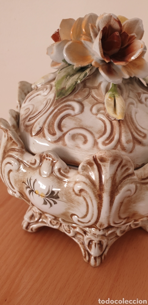 Antig&uuml;edades: Precioso centro de mesa estilo Capodimonte - Foto 5
