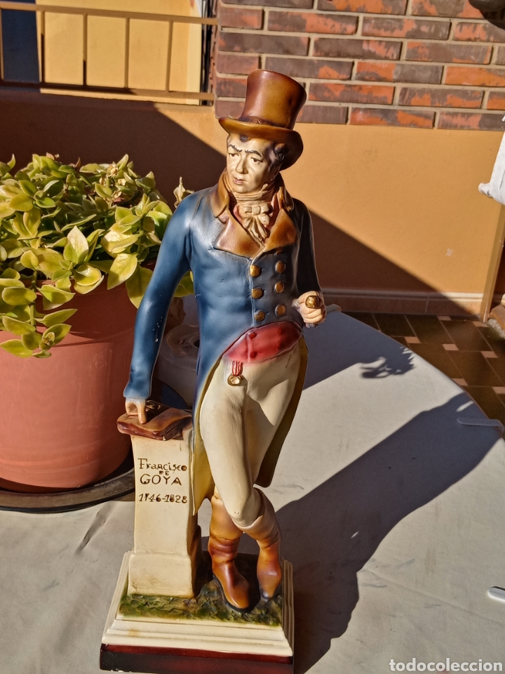 Antiquit&eacute;s: **BONITA FIGURA DE ESCAYOLA DE, --FRANCISCO DE GOYA--- FIRMADA (43/16 CM)**