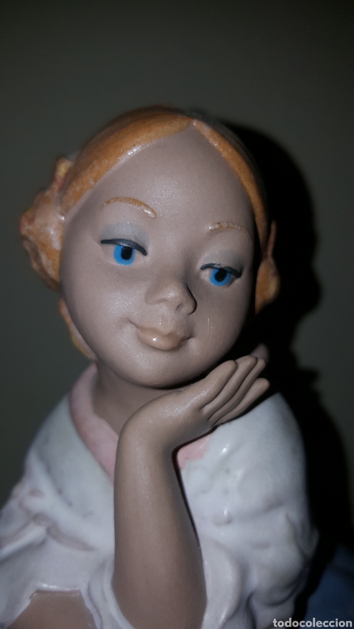 Antig&uuml;edades: Fallera porcelana Nadal - Foto 2
