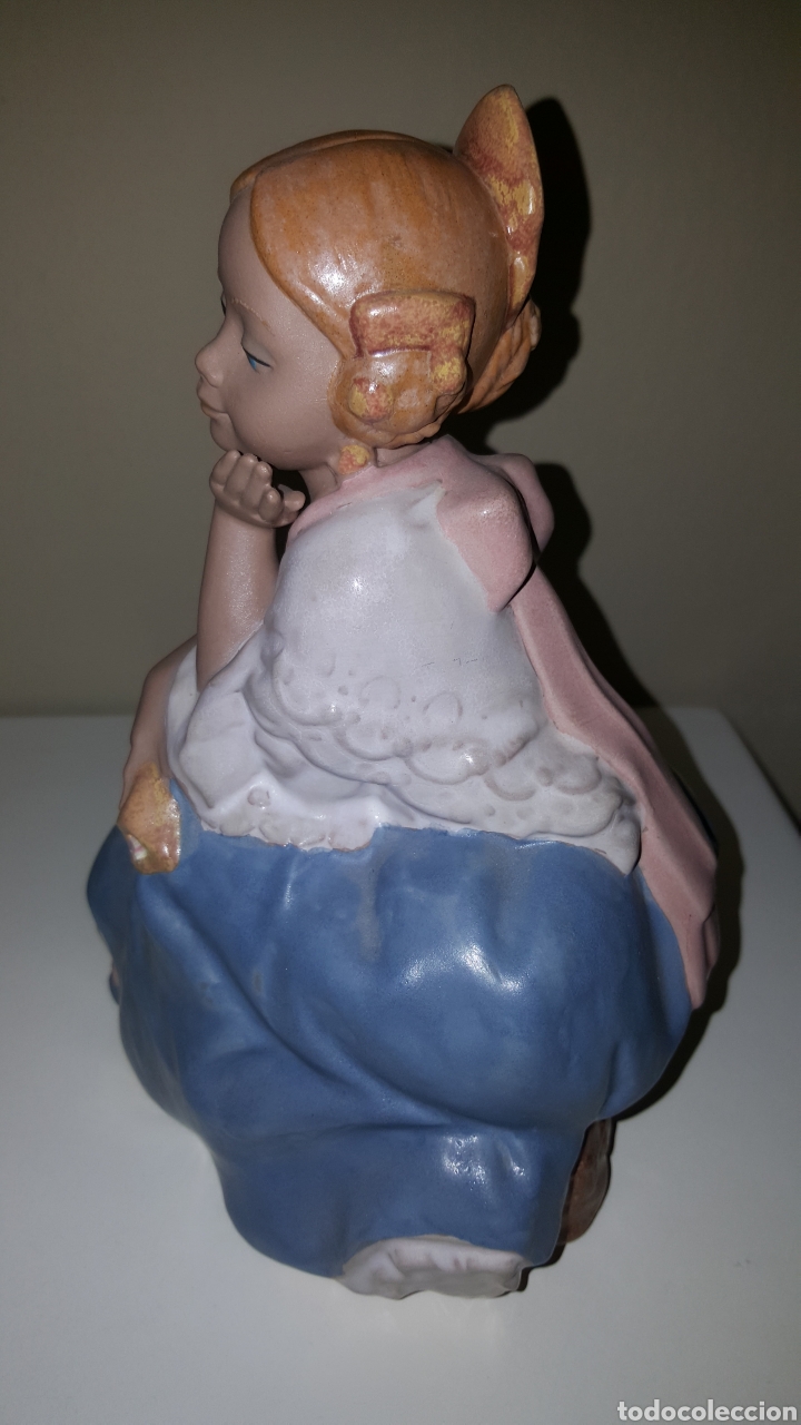 Antig&uuml;edades: Fallera porcelana Nadal - Foto 3