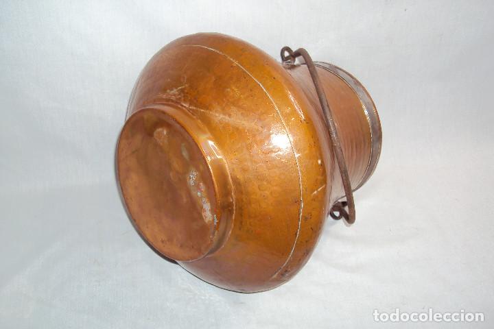 Antig&uuml;edades: Olla de cobre en forma de pera. - Foto 6