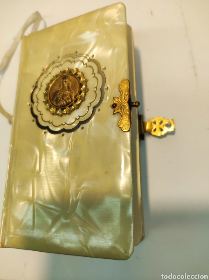 Antig&uuml;edades: Misal de Primera Comuni&oacute;n Divino Jes&uacute;s. - Foto 2