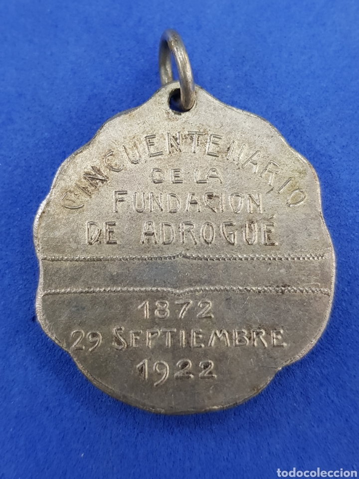 Antig&uuml;edades: Medalla Fundaci&oacute;n de Adrogu&eacute; 1922 - Foto 2