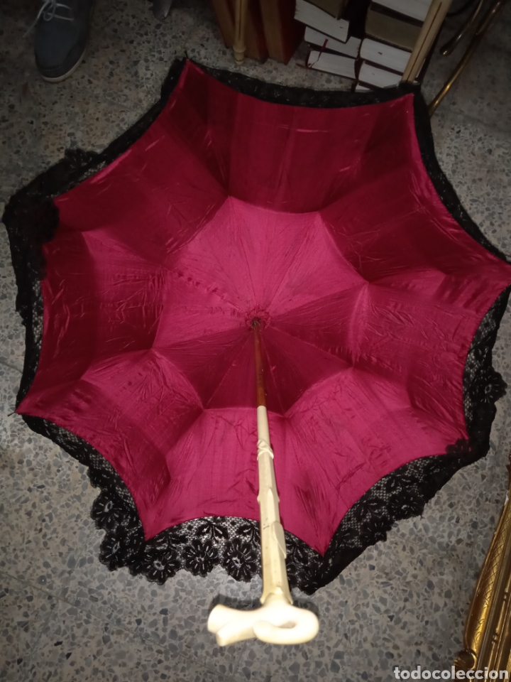 Antig&uuml;edades: Sombrilla de seda y marfil - Foto 1
