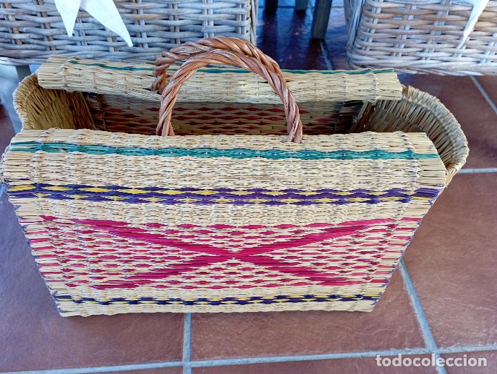 Antig&uuml;edades: ANTIGUO BOLSO PAJA PINTADA. - Foto 1
