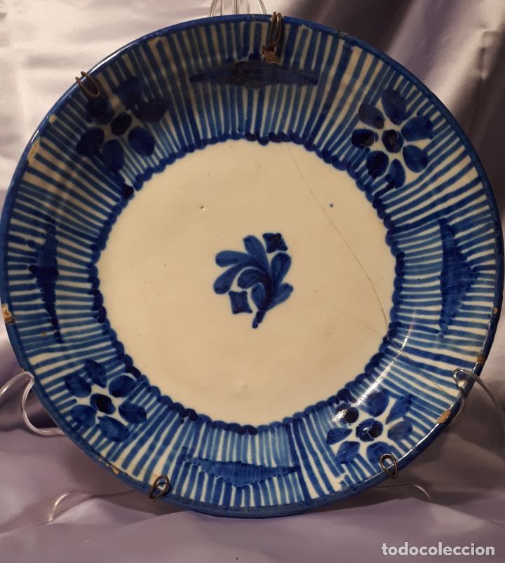 Antig&uuml;edades: Plato de Manises, siglo XIX - Foto 1