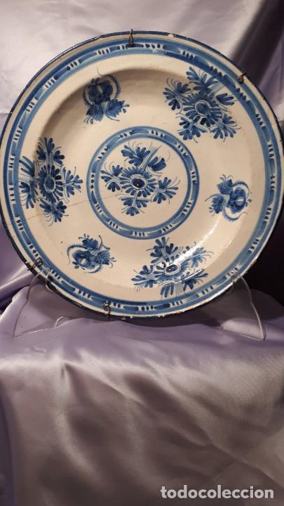 Antig&uuml;edades: Plato de Manises, siglo XIX. - Foto 1