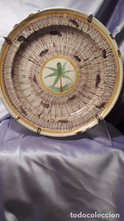 Antig&uuml;edades: Plato de Manises siglo XIX. - Foto 1