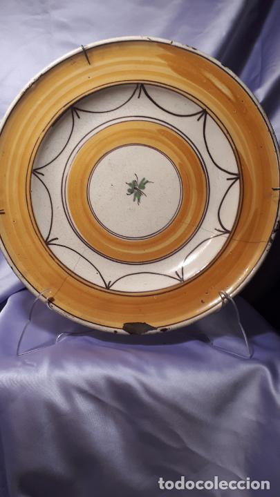 Antig&uuml;edades: Plato de Manises, siglo XIX. - Foto 1