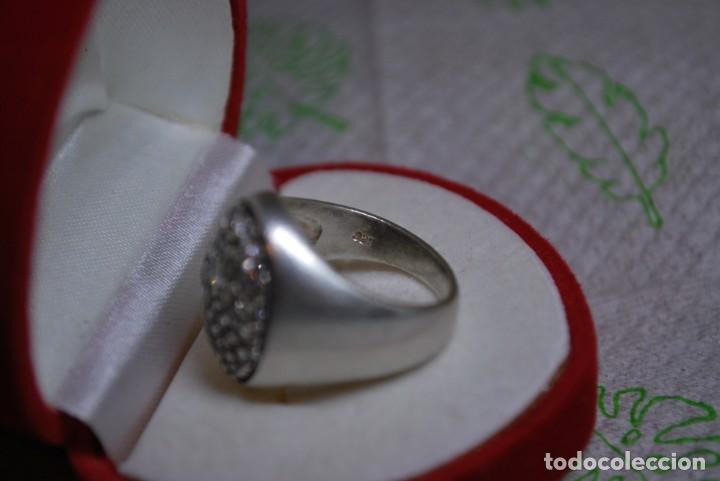Antig&uuml;edades: Anillo de plata DE LEY con 27 PIEDRAS . - Foto 5