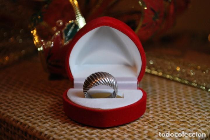 Antig&uuml;edades: Anillo de Plata de ley - Foto 3