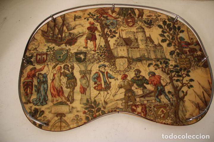 Antig&uuml;edades: antigua bandeja para cama - Foto 2