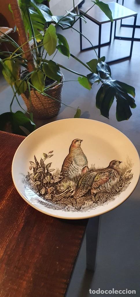Antig&uuml;edades: Plato ingl&eacute;s vintage. Game Birds - Foto 1