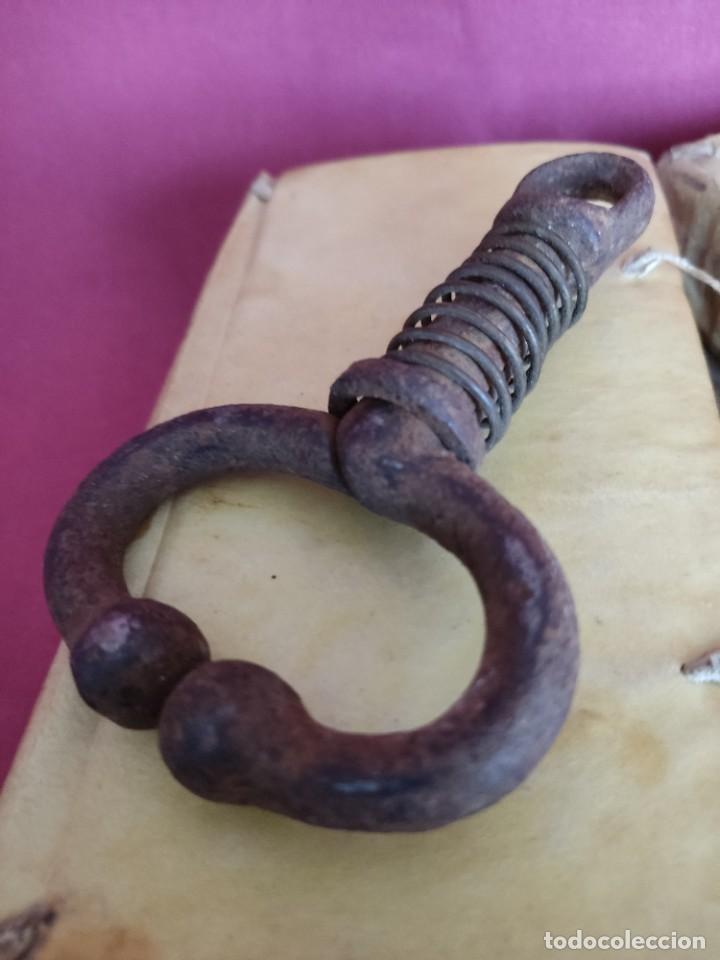 Antig&uuml;edades: ARIGON O NARIG&Oacute;N ANTIGUO PARA MANEJAR AL GANADO - Foto 1