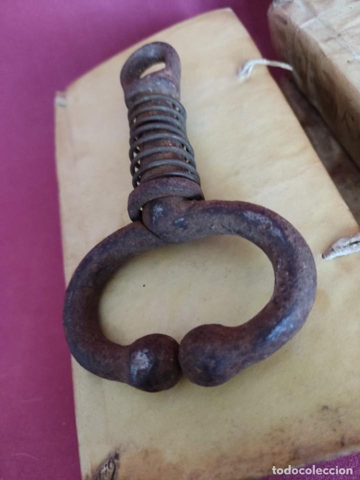 Antig&uuml;edades: ARIGON O NARIG&Oacute;N ANTIGUO PARA MANEJAR AL GANADO - Foto 3