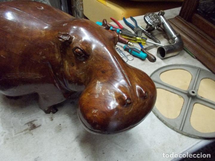 Antig&uuml;edades: talla madera hipopotamo - Foto 6