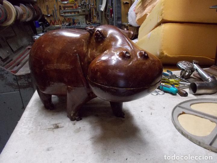Antig&uuml;edades: talla madera hipopotamo - Foto 11