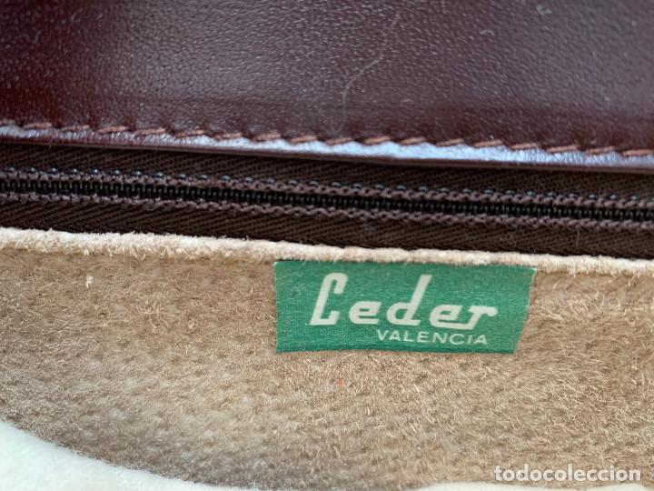 Antig&uuml;edades: Bolso cocodrilo autentico. IMPECABLE - Foto 9