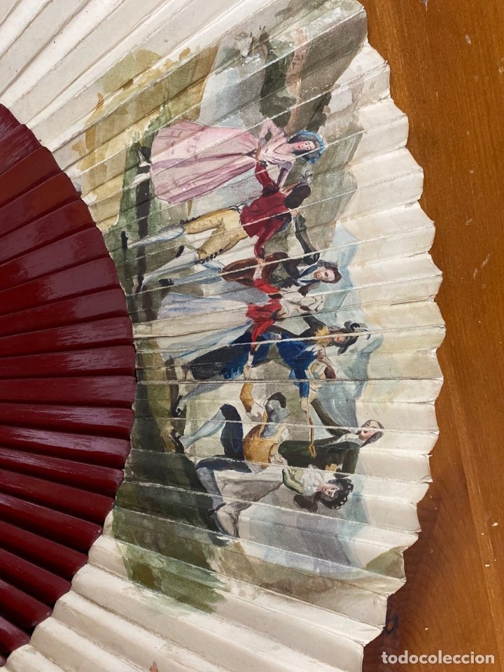 Antig&uuml;edades: Abanico antiguo de madera con bailarines - Foto 3