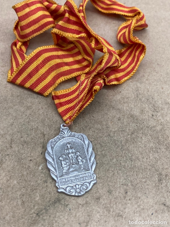 Antig&uuml;edades: Medalla religiosa - Foto 1