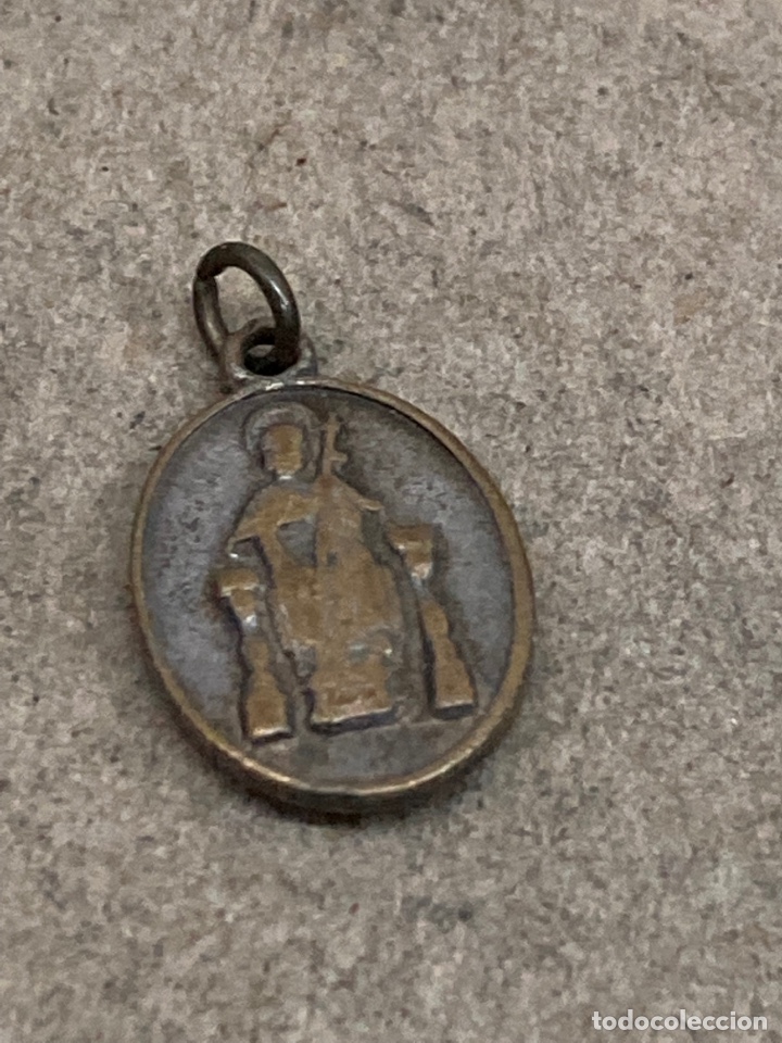 Antig&uuml;edades: Medalla religiosa - Foto 1