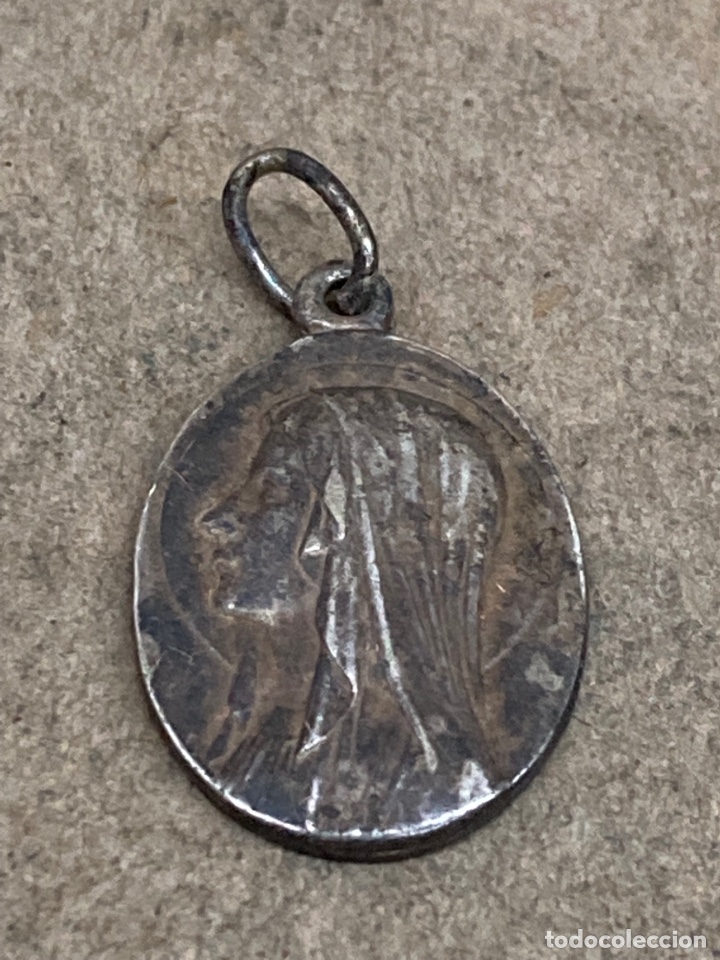 Antig&uuml;edades: Medalla religiosa - Foto 1