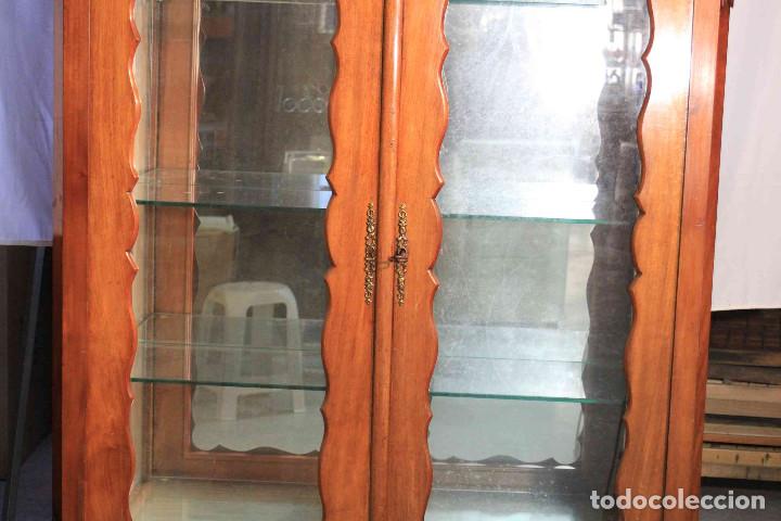 Antig&uuml;edades: ARMARIO VITRINA - Foto 3