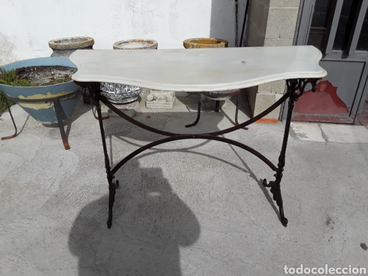 Antig&uuml;edades: Consola de hierro y marmol - Foto 9
