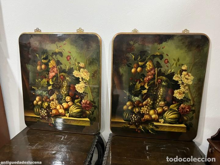 Antiquit&eacute;s: Pareja de tablas decoradas con bodegones