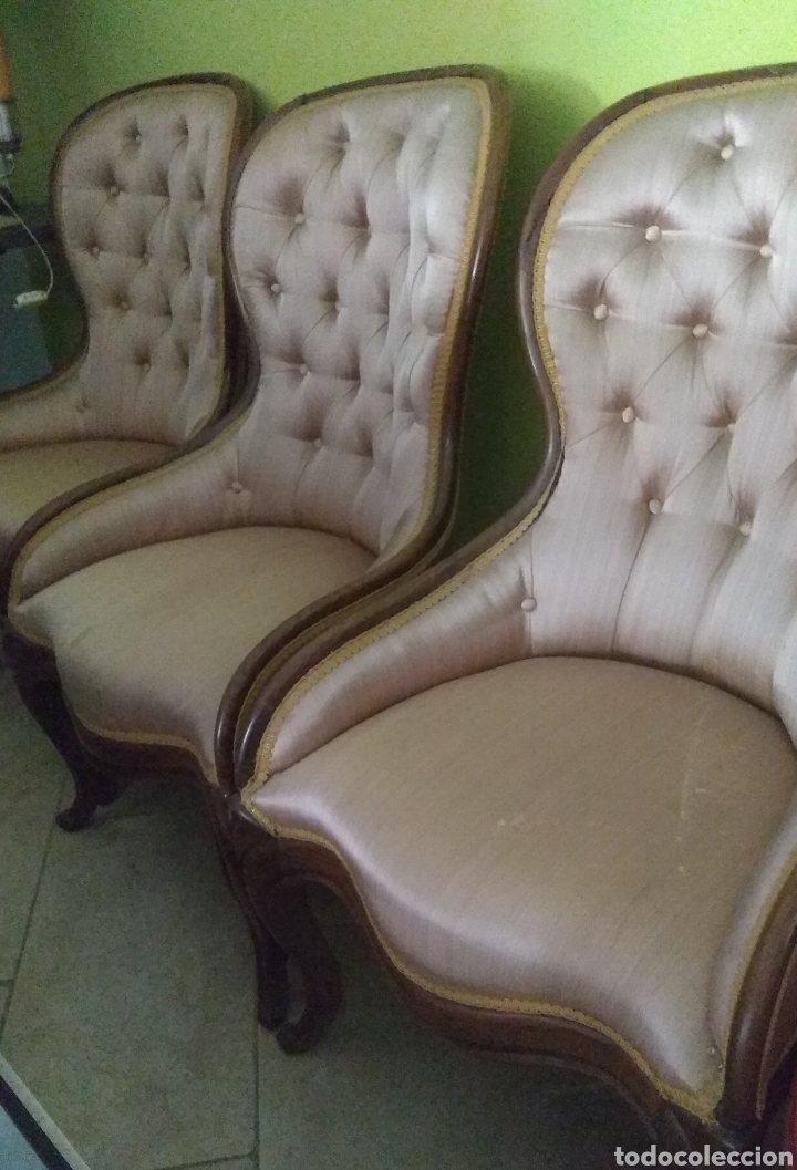 Antig&uuml;edades: Dos sillas capiton&eacute;s - Foto 4