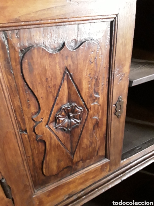 Antig&uuml;edades: Mueble tallado - Foto 6