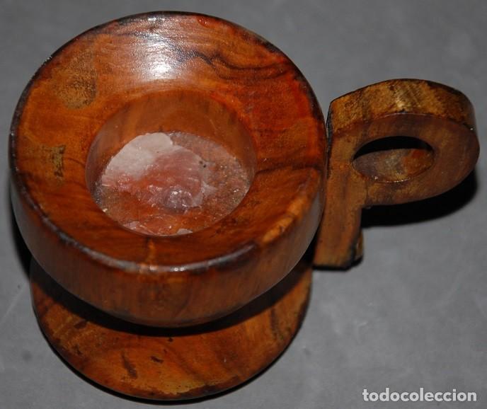 Antig&uuml;edades: PORTAVELAS DE MADERA DE CEREZO - Foto 1
