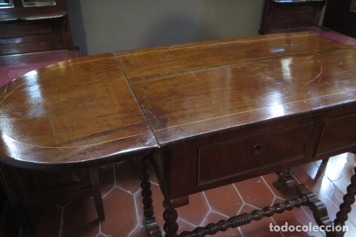 Antig&uuml;edades: MESA DE ALAS. MADERAS NOBLES. HACIA 1900 - Foto 7