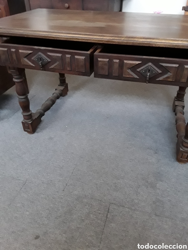 Antig&uuml;edades: Mesa de nogal - Foto 6