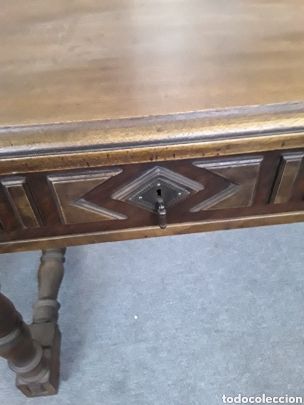 Antig&uuml;edades: Mesa de nogal - Foto 7