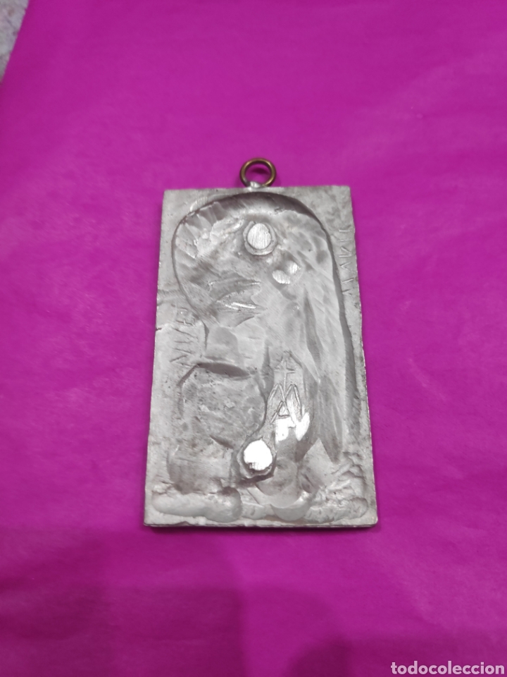 Antig&uuml;edades: Medalla de la Virgen - Foto 3