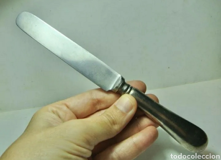 Antig&uuml;edades: Cuchillo de plata de Meneses con contrastes - Foto 1