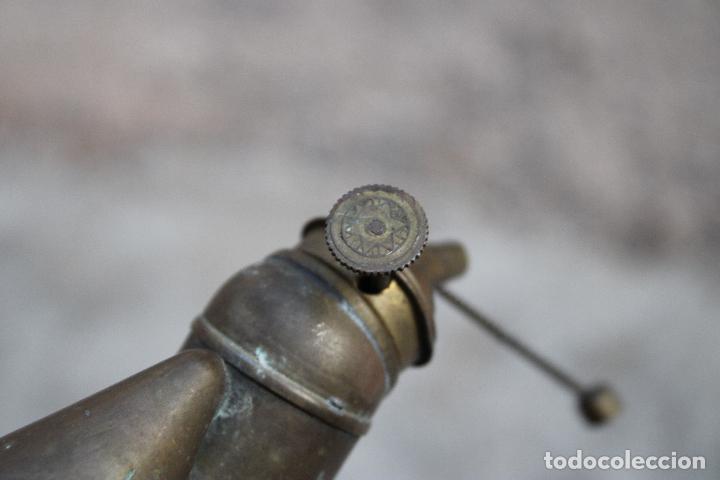 Antig&uuml;edades: antigua lampara de roura - Foto 8